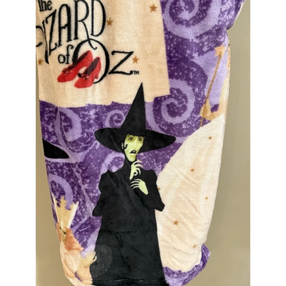 Wizard‎ Of Oz, ruby slippers, Glinda and Elphaba Cloud Throw Blanket 60x70 NWT